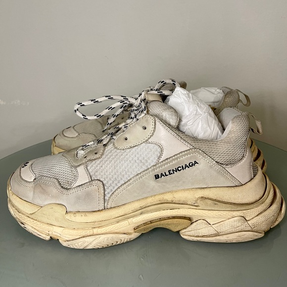 Pre-owned Authentic Balenciaga Triple S Beige Off White 46 - Picture 1 of 9